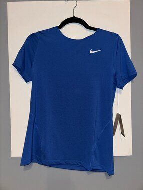 Nike Dri-FIT Women's Short-Sleeve Training T-Shirt